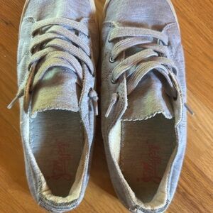 Jellypop Casual Gray Sneakers